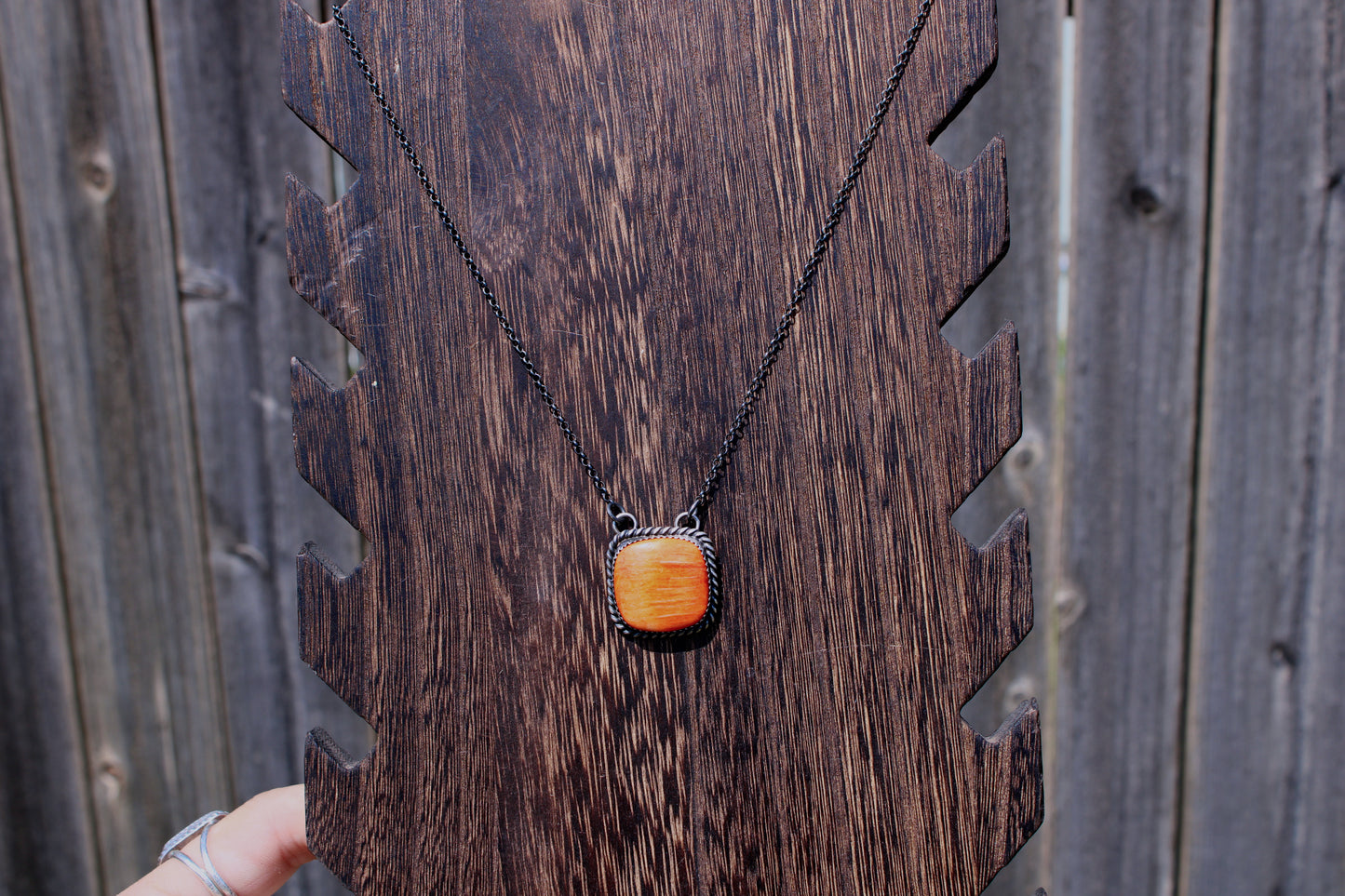 18" Native Made Orange Spiny Necklace