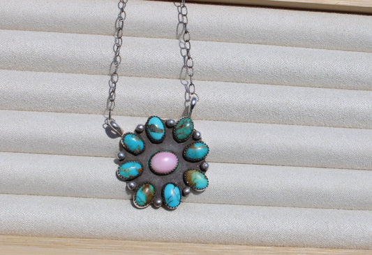 18" Sonoran and Pink Conch Necklace